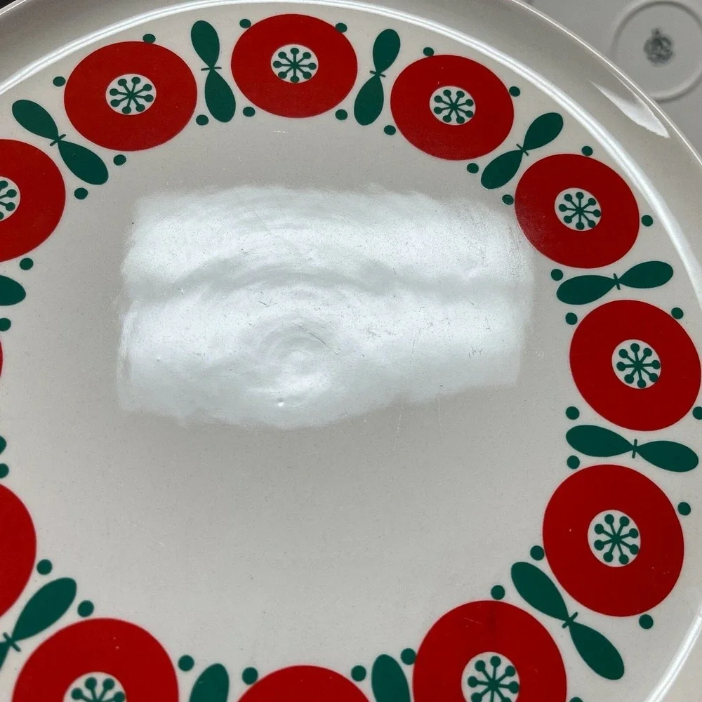 Vintage Anfora Mexico Dinner Plates White Red Green 9 1/2